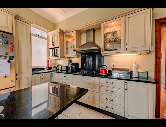 3 BEDROOM HOUSE FOR SALE IN GLENWOOD